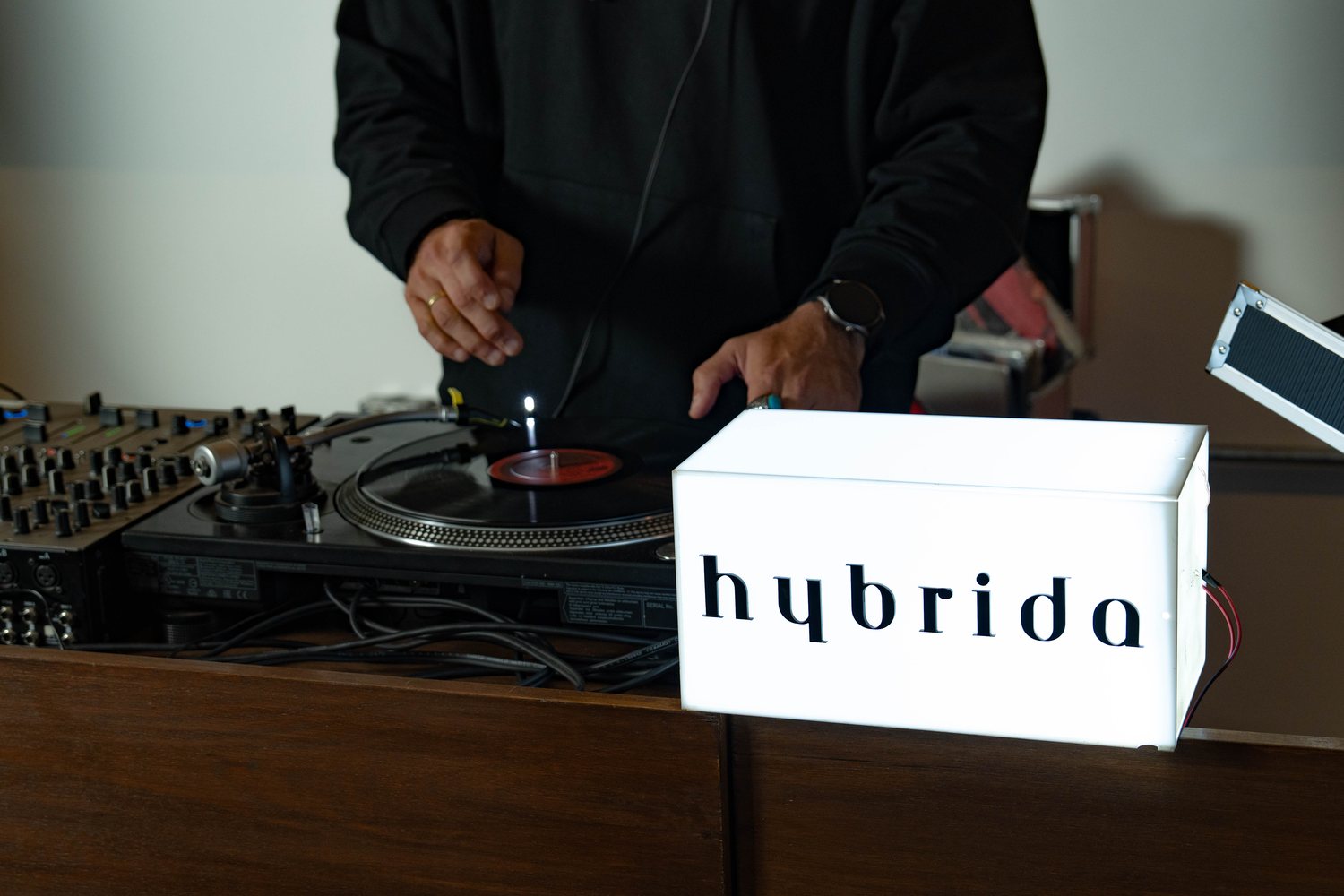 Turntable and HYBRIDA lightbox inside the HQ Sessions DJ booth