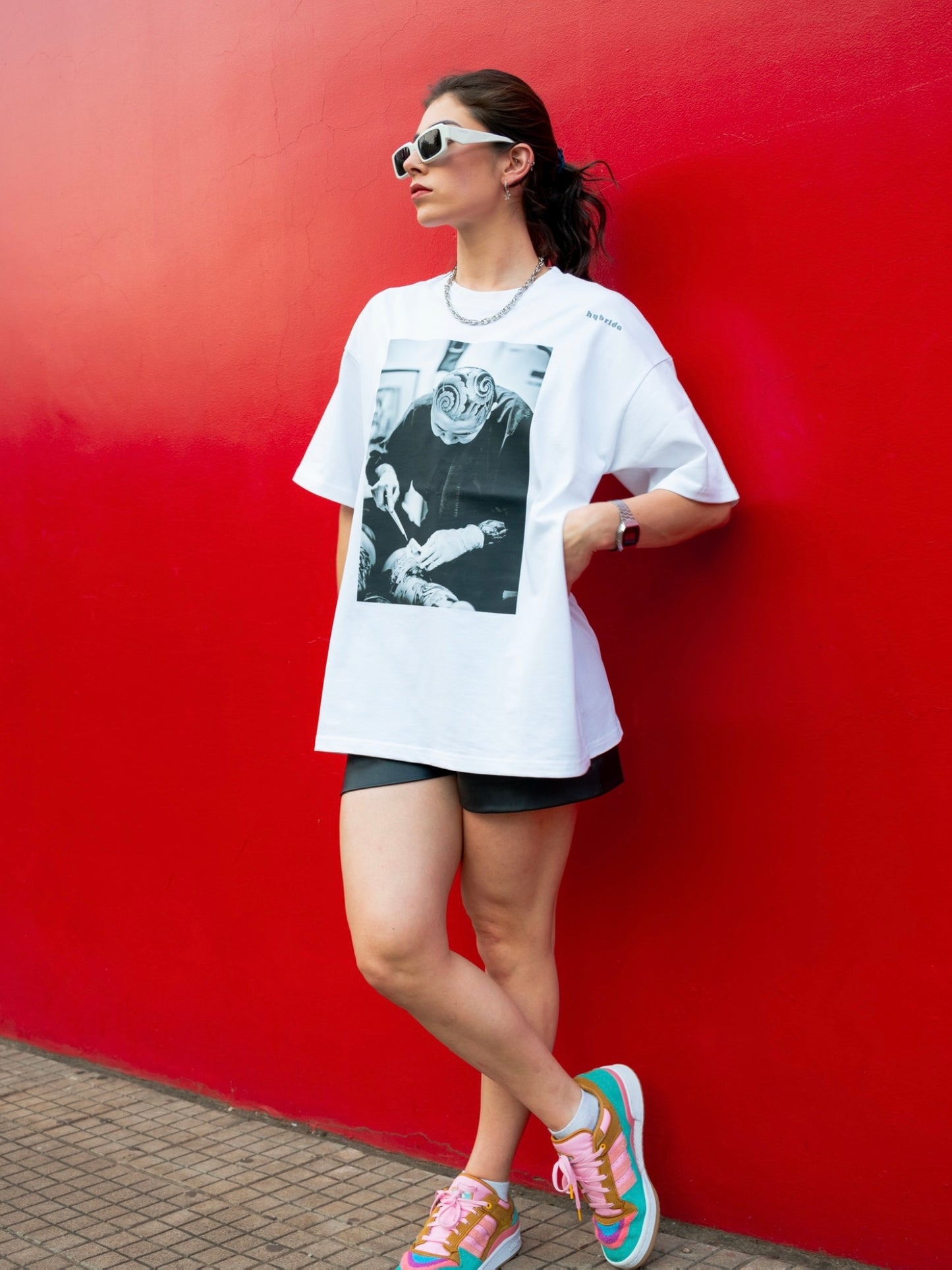 OVERSIZED FRAME T-SHIRT